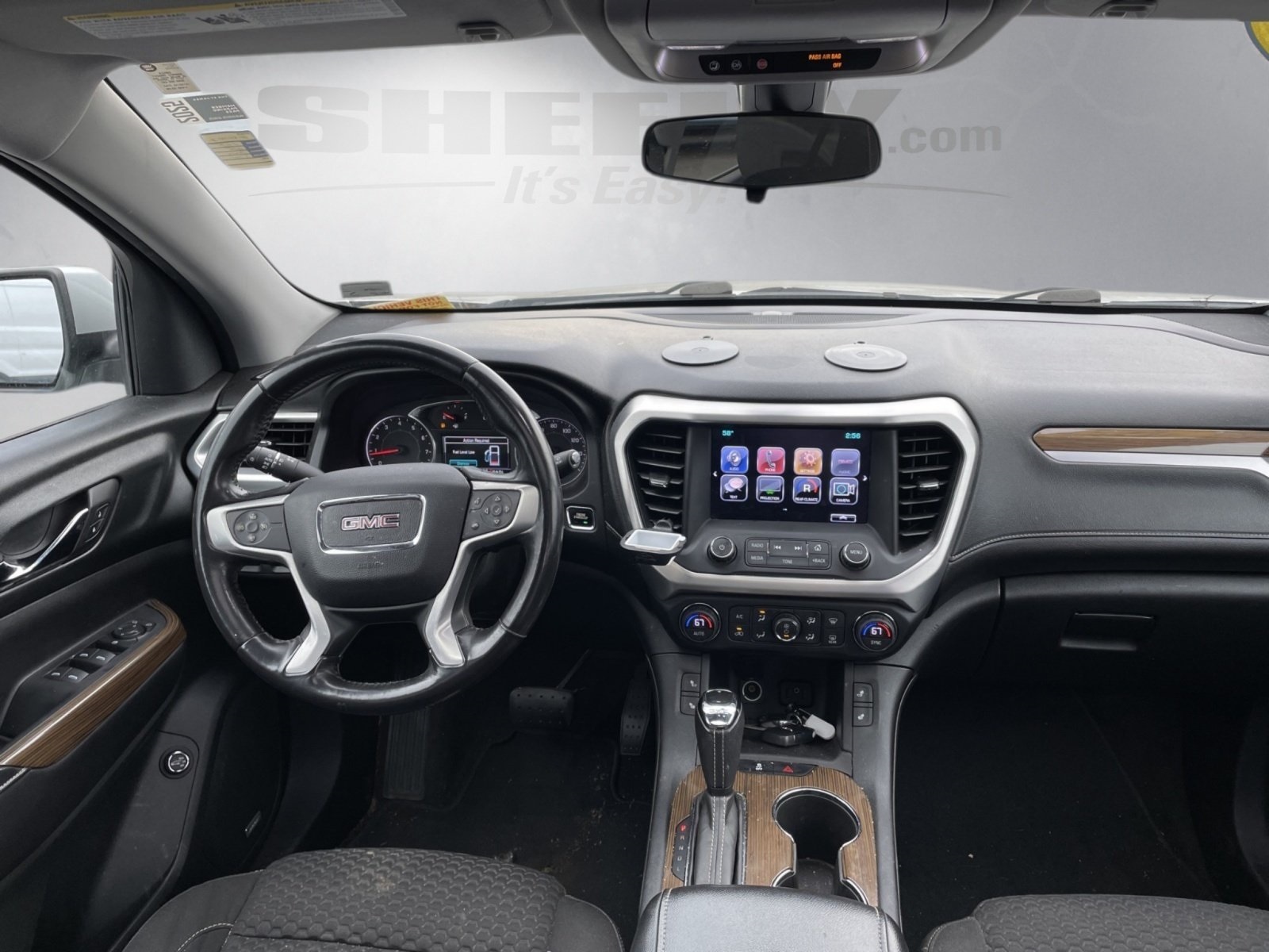 2017 Gmc Acadia SLE photo 3