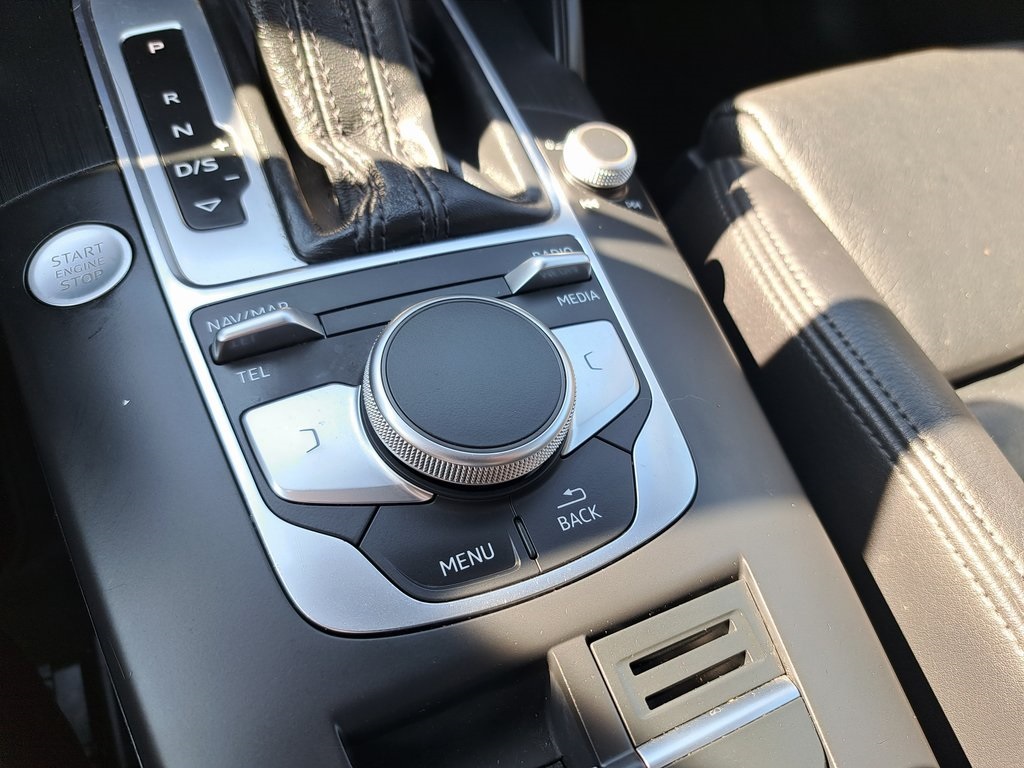 2018 Audi A3 2.0T Premium photo 16