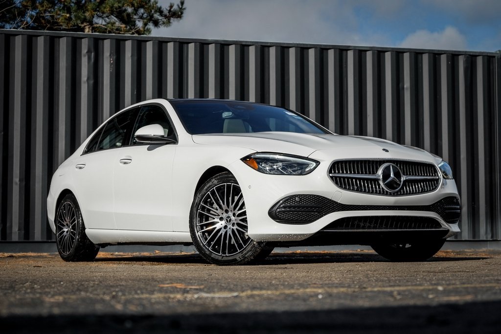 2026 Mercedes-Benz C-Class Sedan C 300's photo