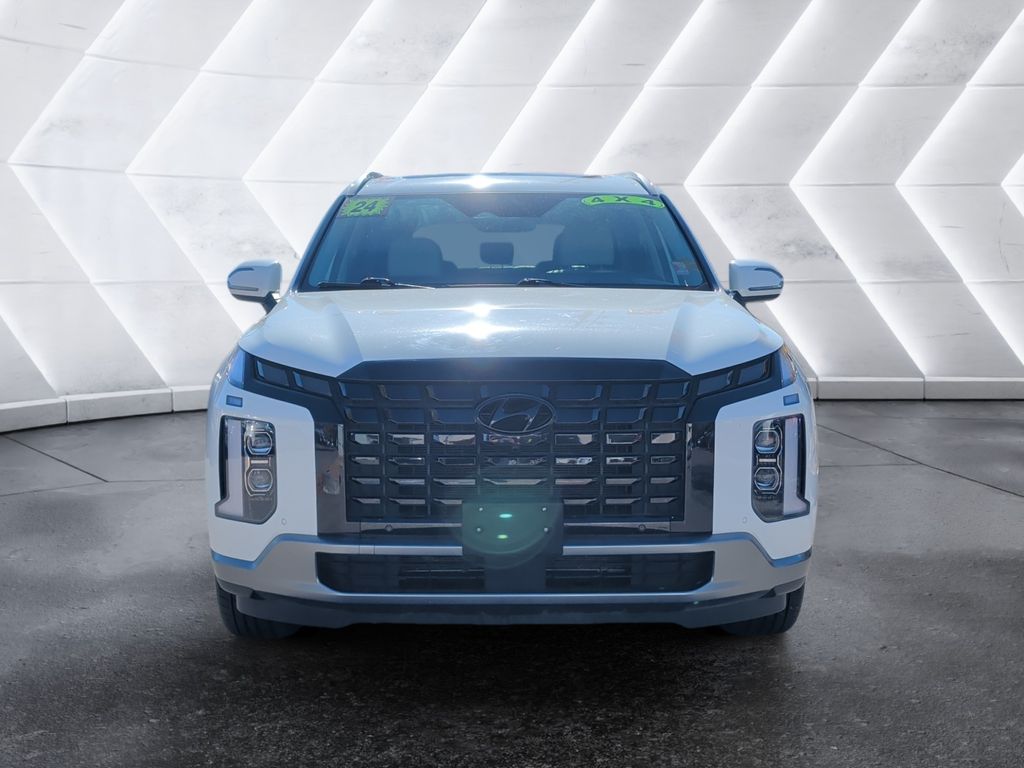 2024 Hyundai Palisade Limited photo 2