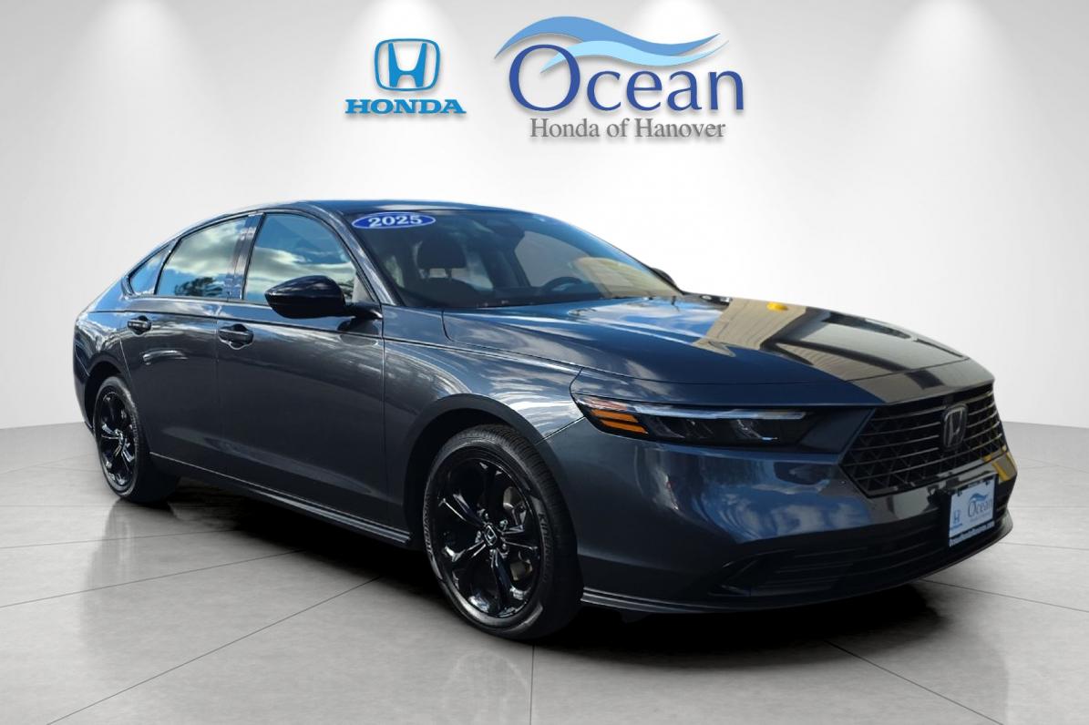 2025 Honda Accord SE's photo