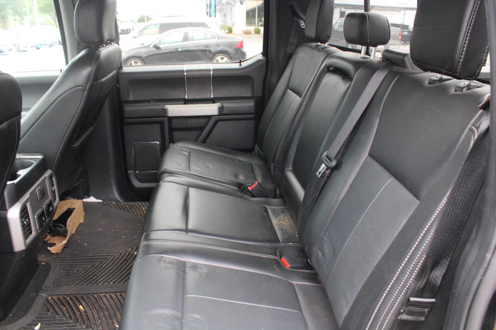 2020 Ford F-250 Lariat photo 7