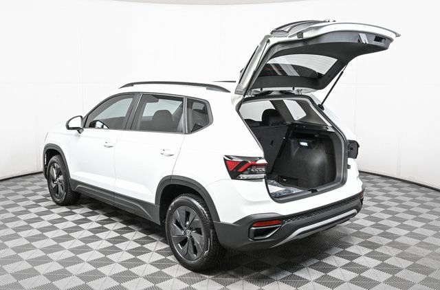 2025 Volkswagen Taos S photo 25