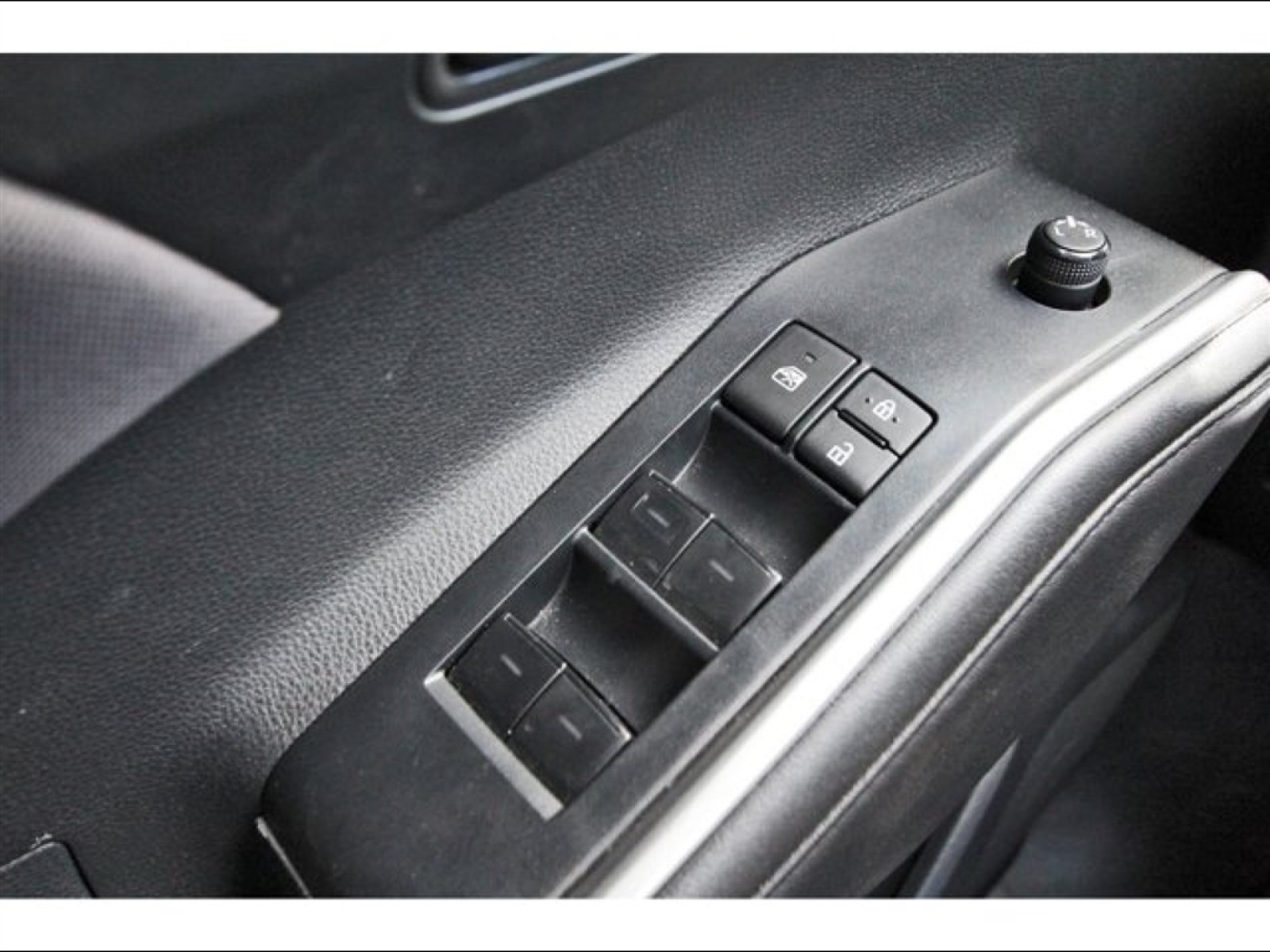 2024 Toyota Highlander LE Black at Robbins Nissan