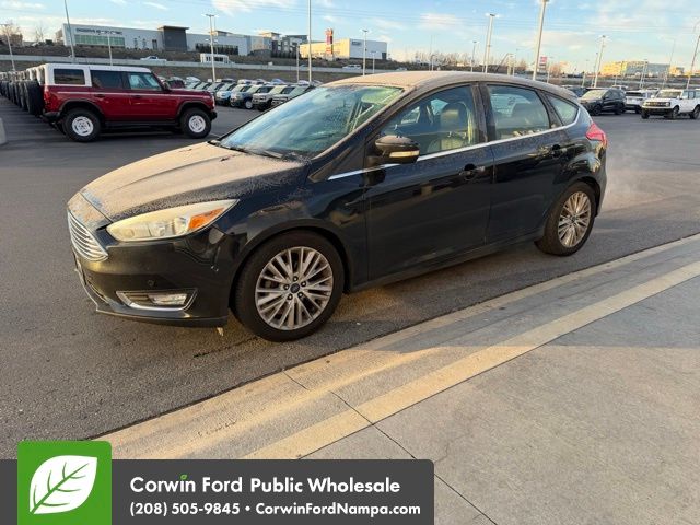 2015 Ford Focus Titanium's photo