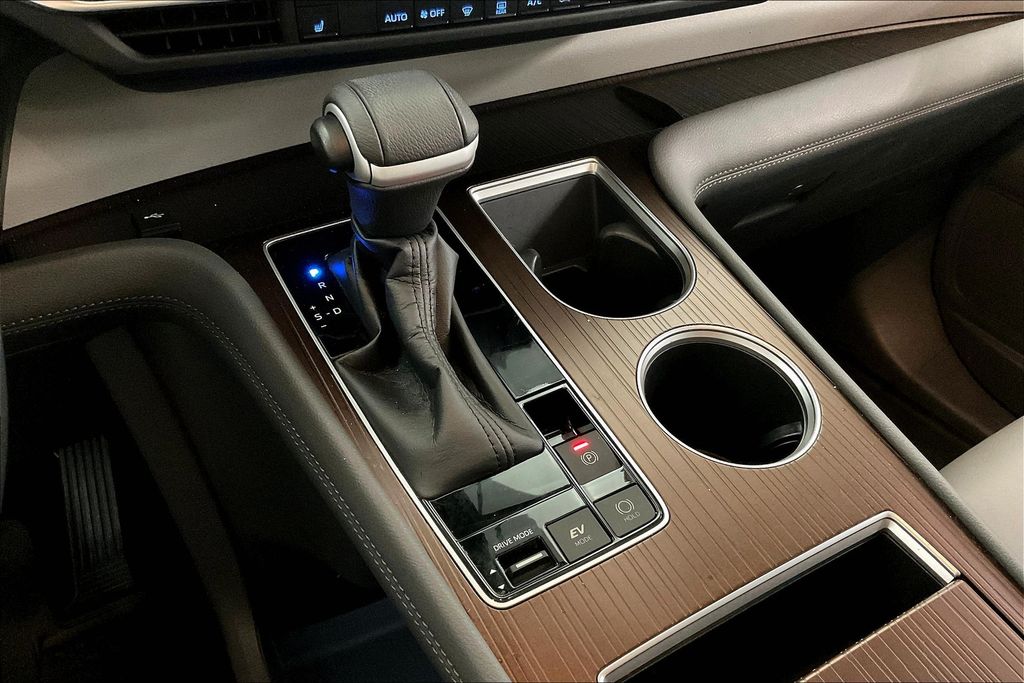 2022 Toyota Sienna XLE photo 30
