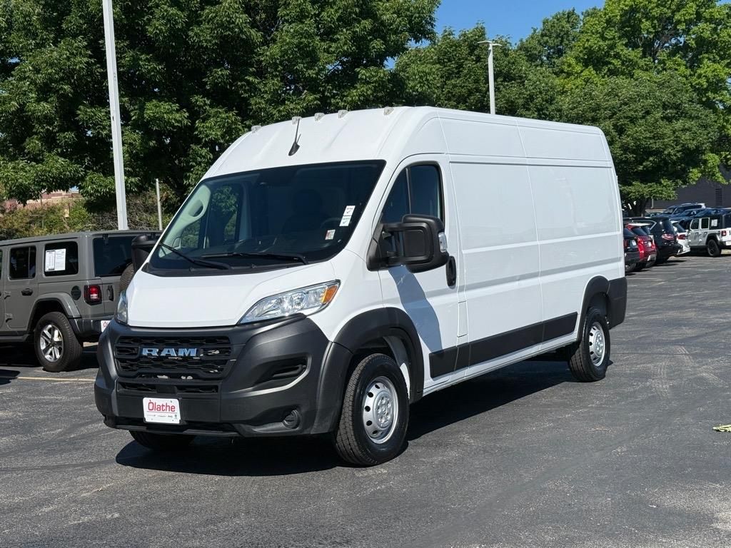 Used 2023 RAM ProMaster Cargo Van Base with VIN 3C6LRVDG2PE588189 for sale in Kansas City