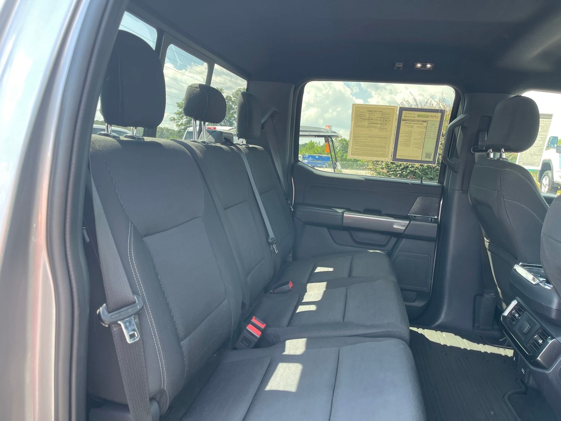 2022 Ford F-150 XLT photo 23