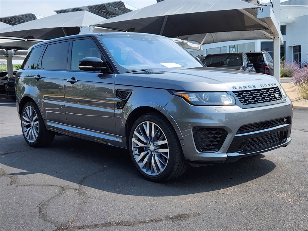2017 Land Rover Range Rover Sport SVR photo 4