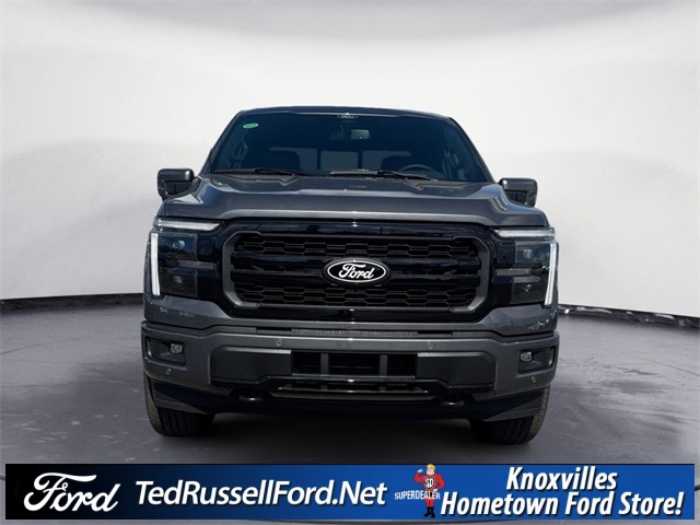 2025 Ford F-150 Lariat photo 2