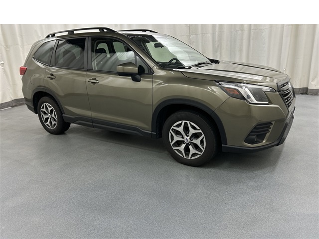 2022 Subaru Forester Premium