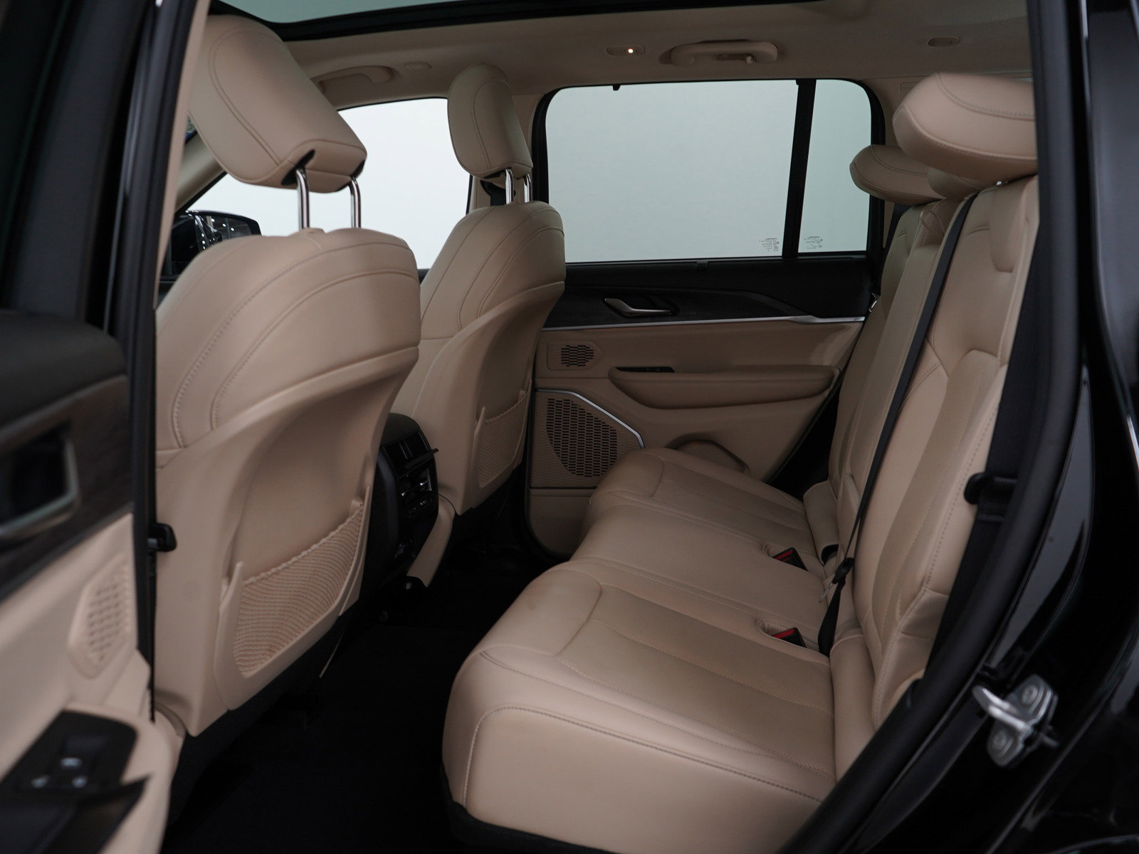 2022 Jeep Grand Cherokee Limited photo 13