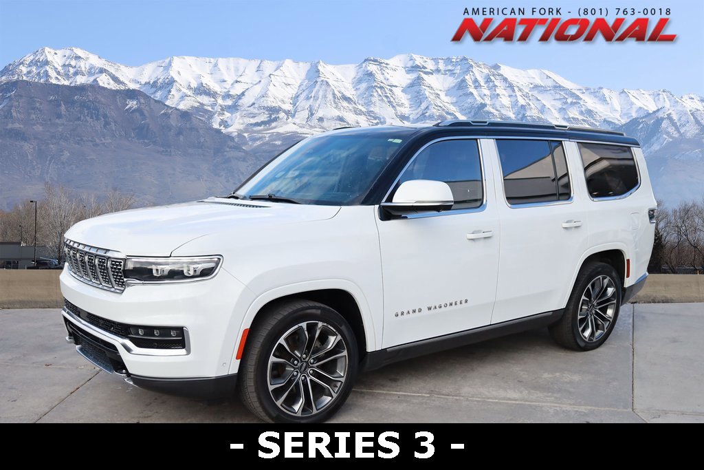 2022 Jeep Grand Wagoneer Series III's photo