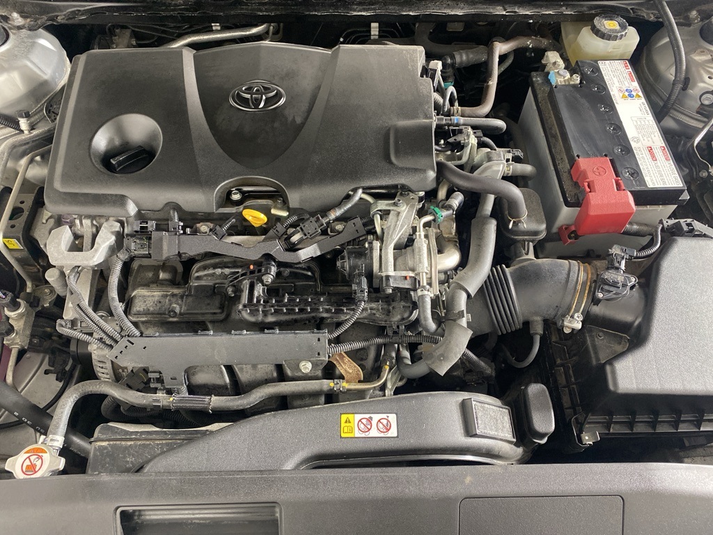 2018 Toyota Camry SE photo 10