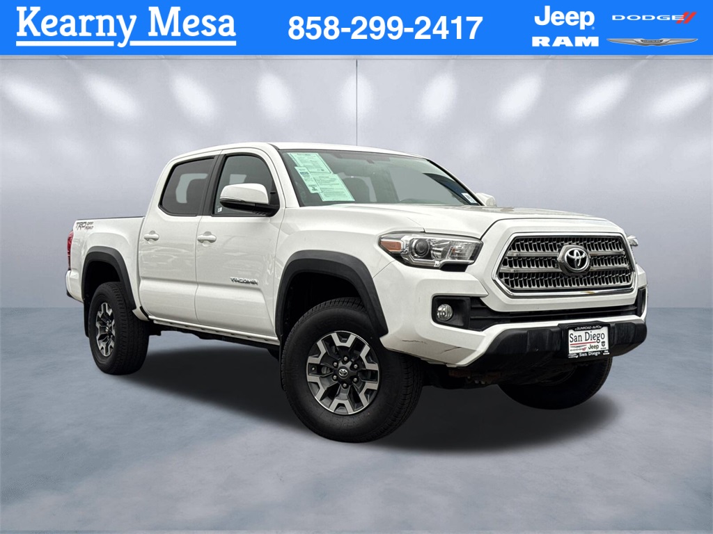 2017 Toyota Tacoma TRD Off Road's photo