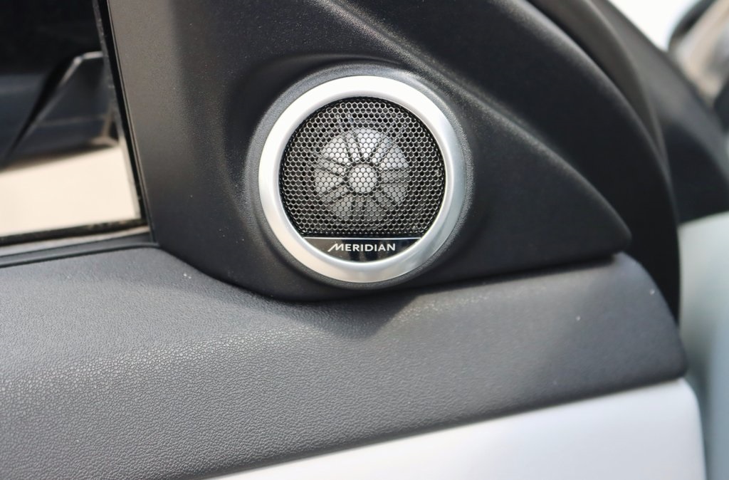 2026 LAND ROVER RANGE ROVER EVOQUE - Image 11