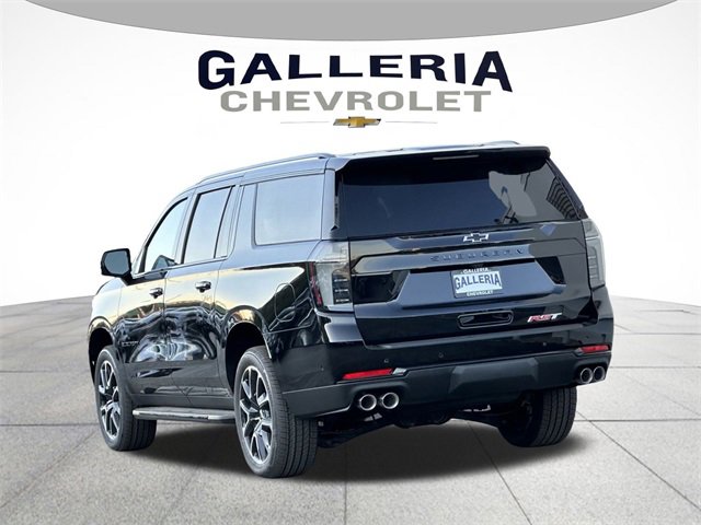 2026 Chevrolet Suburban RST photo 2