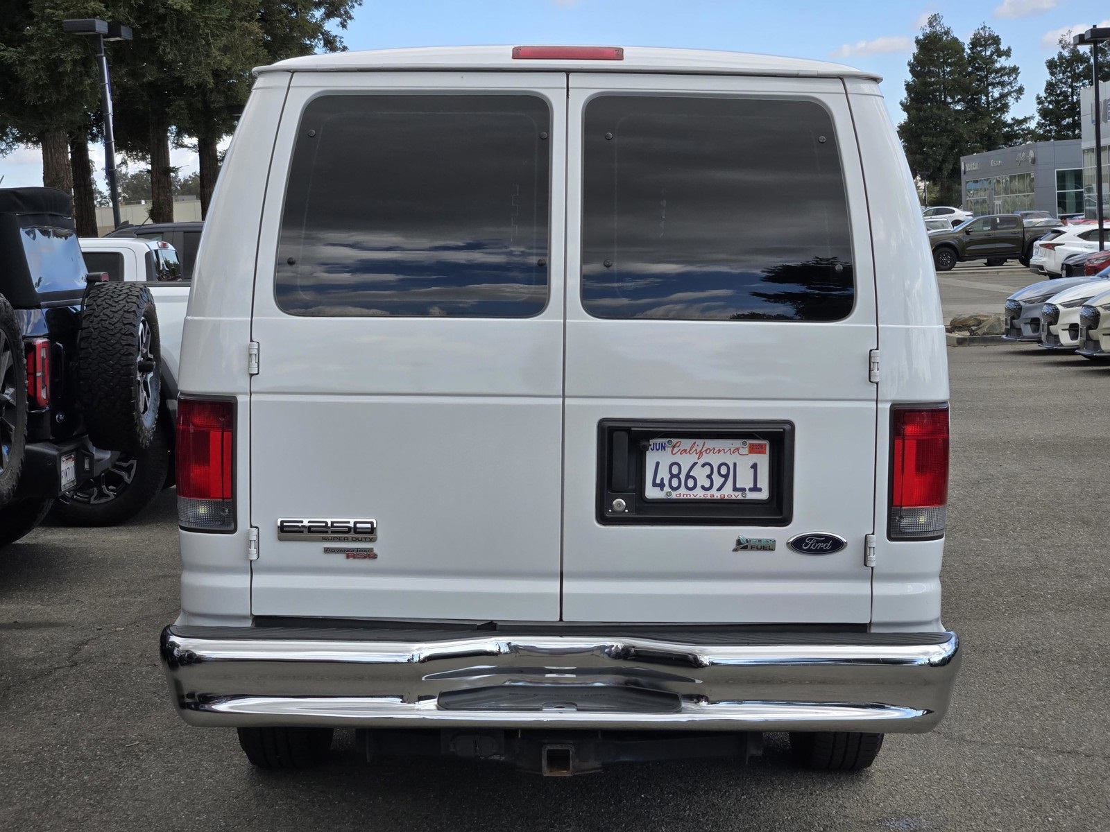 2012 Ford E-250 Cargo photo 3