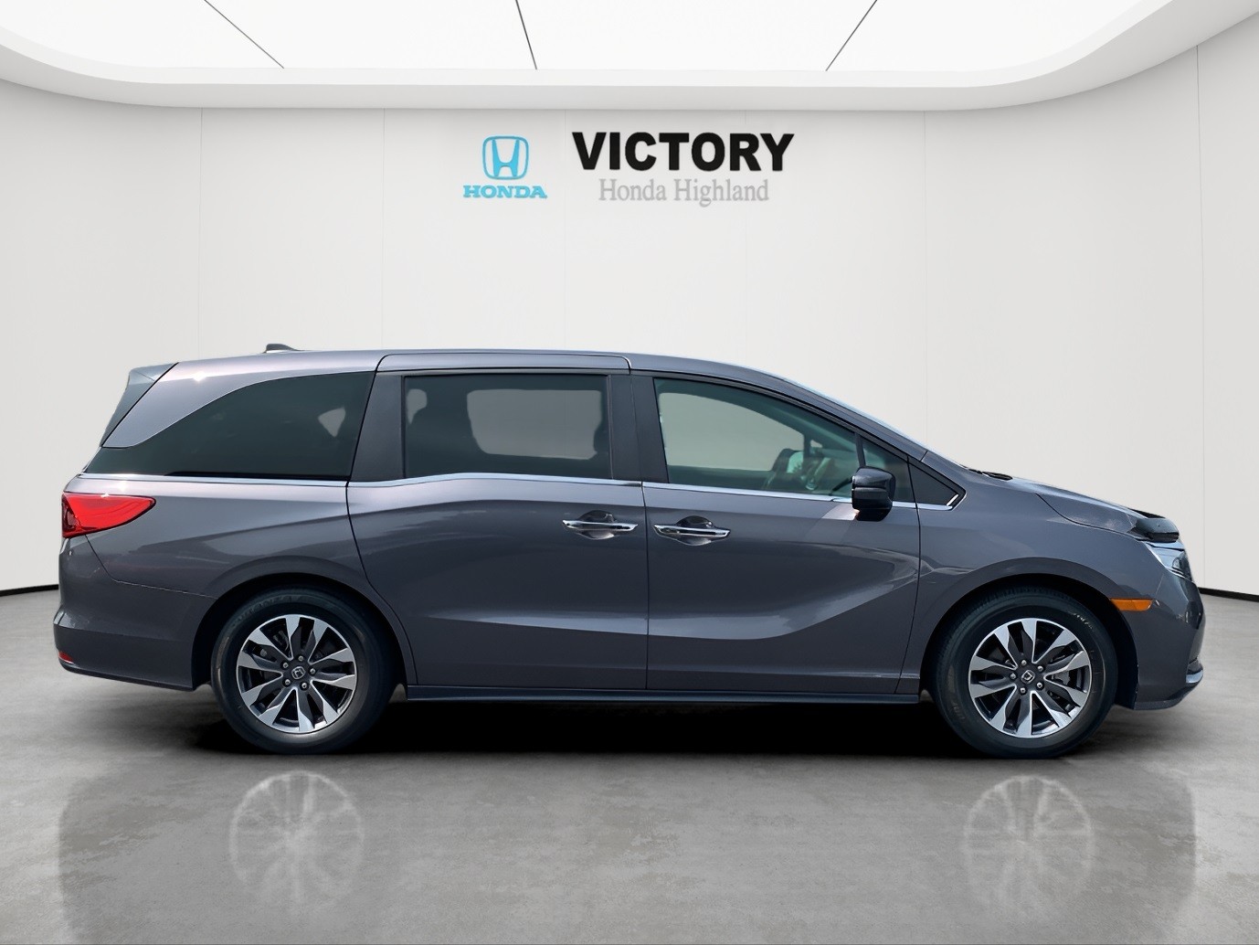 2023 Honda Odyssey EX-L photo 6