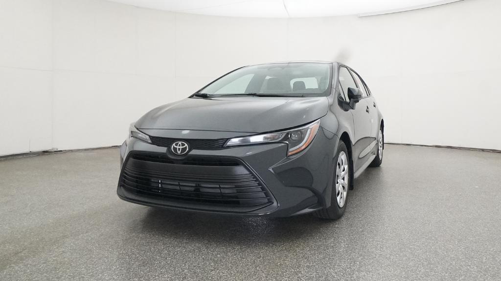 2025 Toyota Corolla LE photo 4