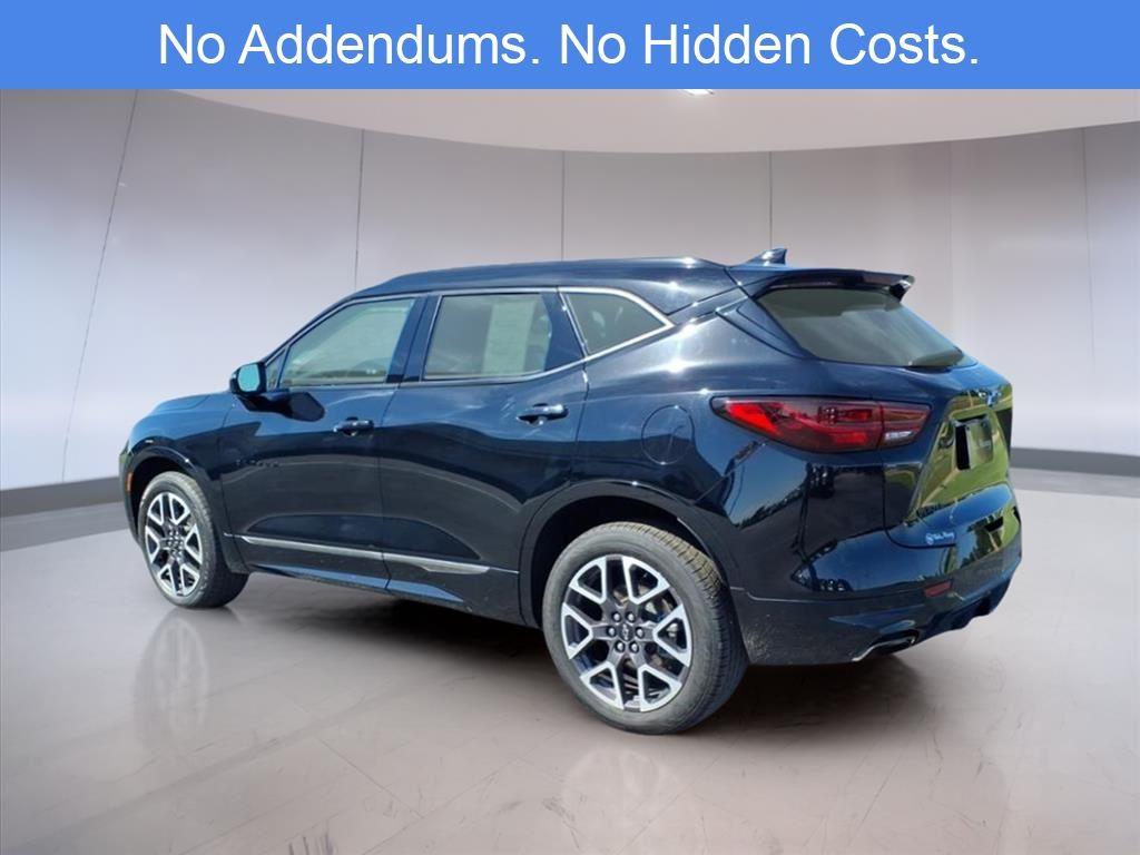 2023 Chevrolet Blazer RS photo 3