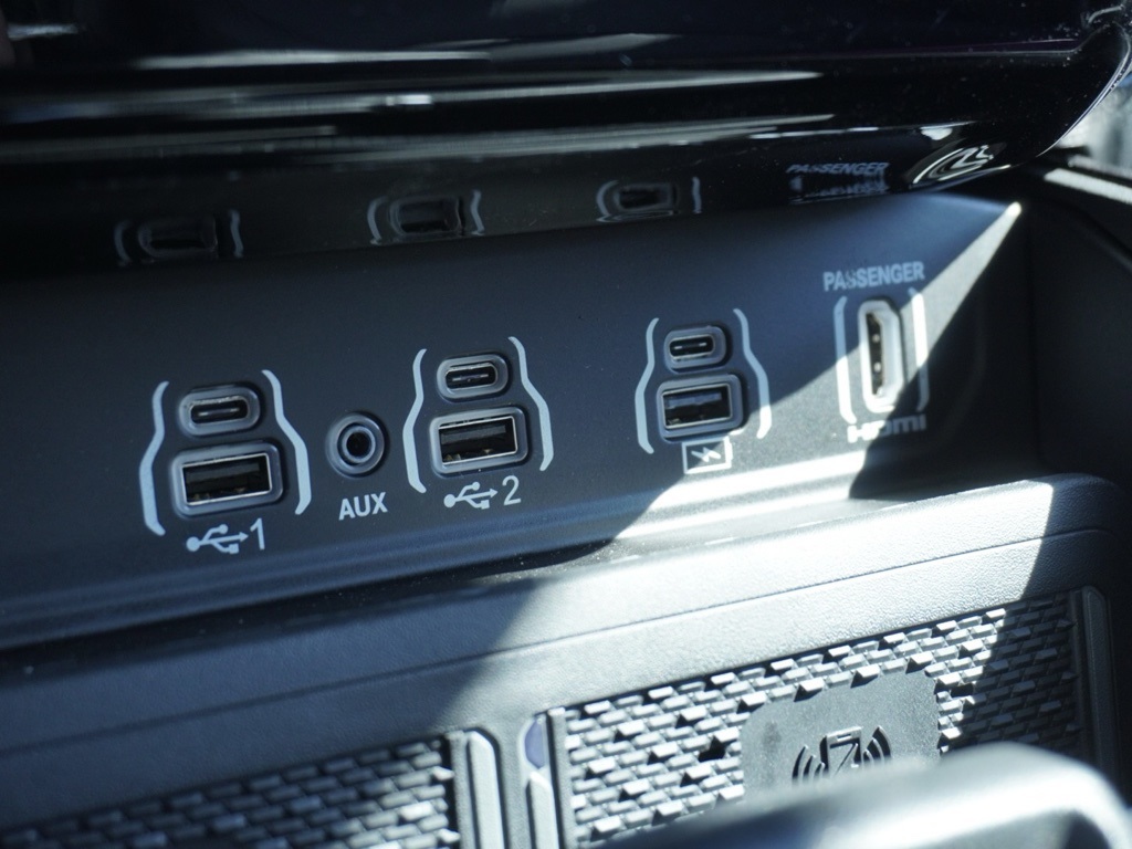 2026 Ram 1500 Rebel photo 17