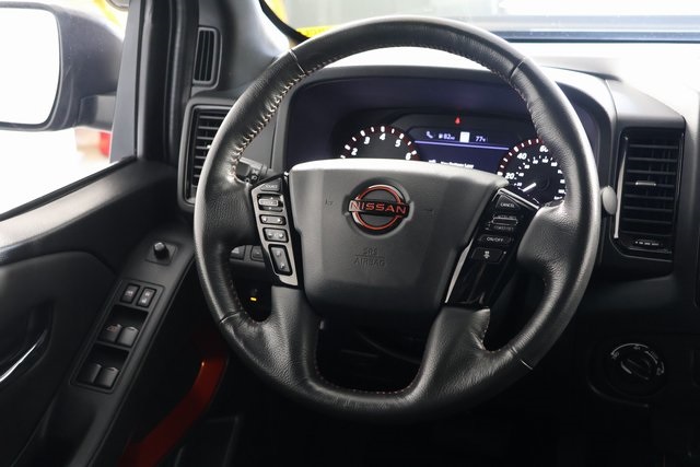 2022 Nissan Frontier PRO-4X photo 10