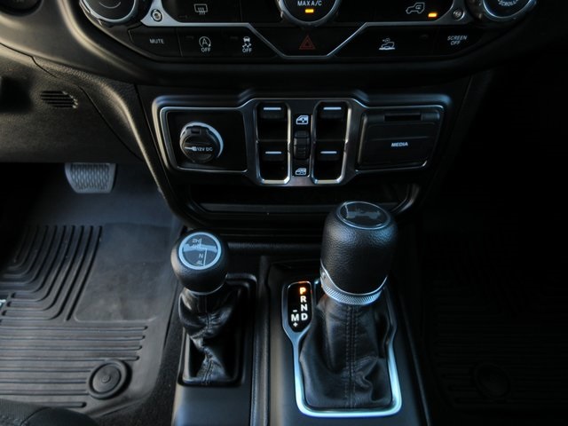 2023 Jeep Wrangler Sport photo 13