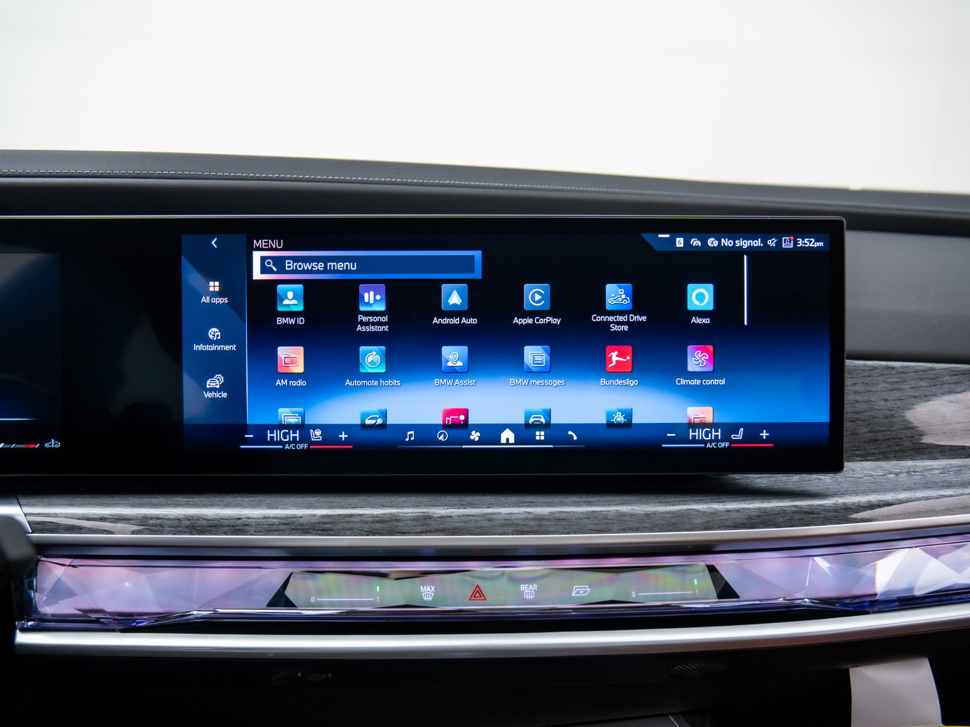 New 2025 Brooklyn Grey Metallic BMW 760i xDrive image 22