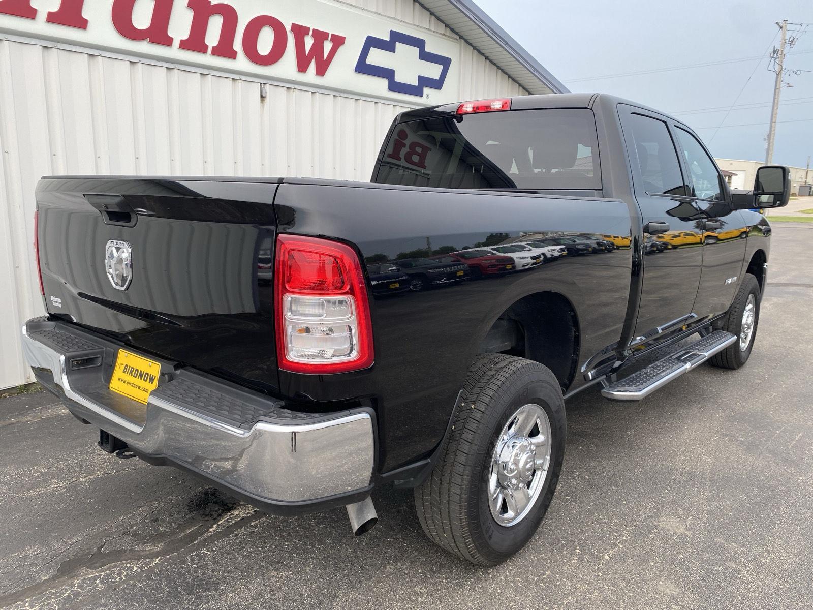 2024 Ram 2500 Tradesman photo 3
