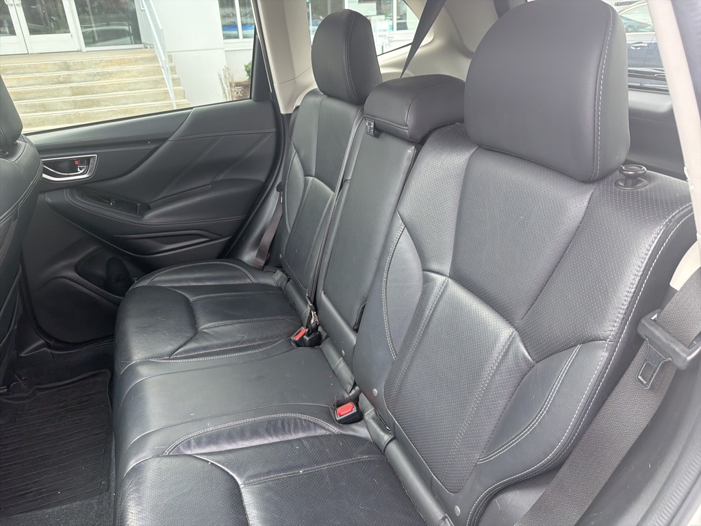 2020 Subaru Forester Limited photo 12