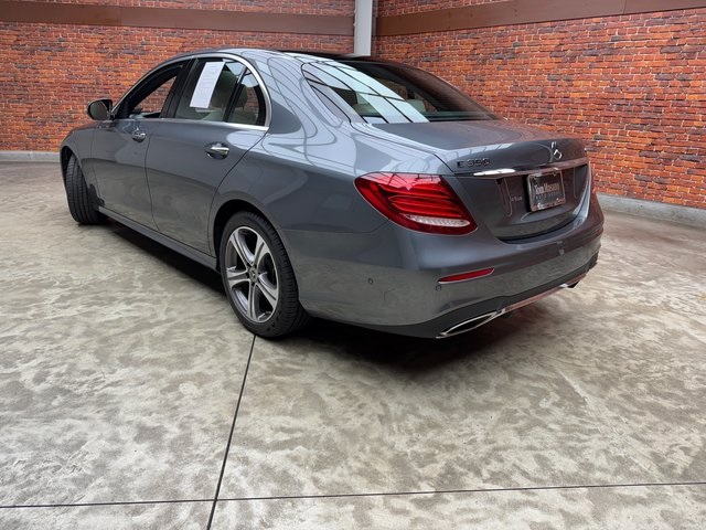2020 Mercedes Benz E 350 4MATIC photo 3