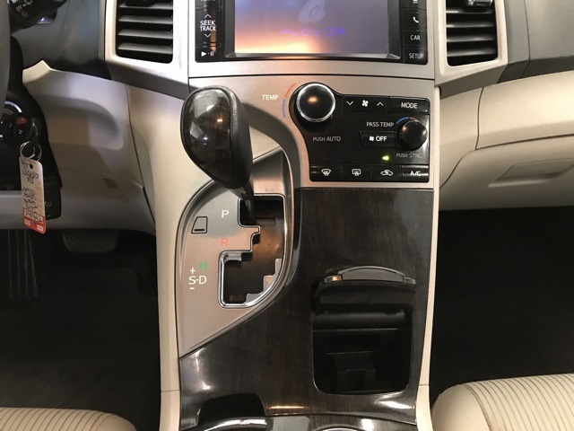 2014 Toyota Venza LE photo 16