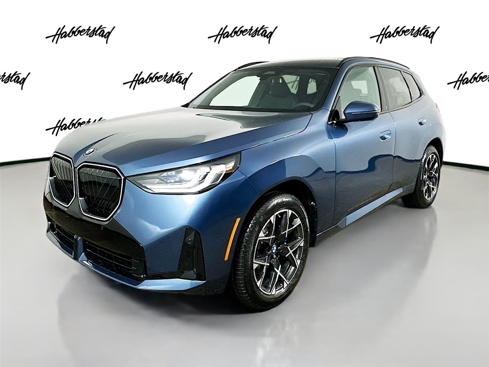 2026 BMW X3 30's photo