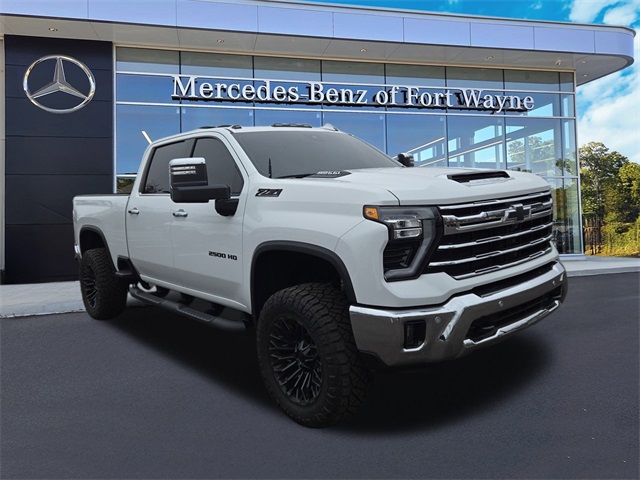 2025 Chevrolet Silverado 2500HD LTZ's photo