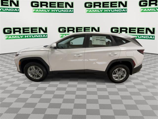 2025 Hyundai Tucson SE photo 3