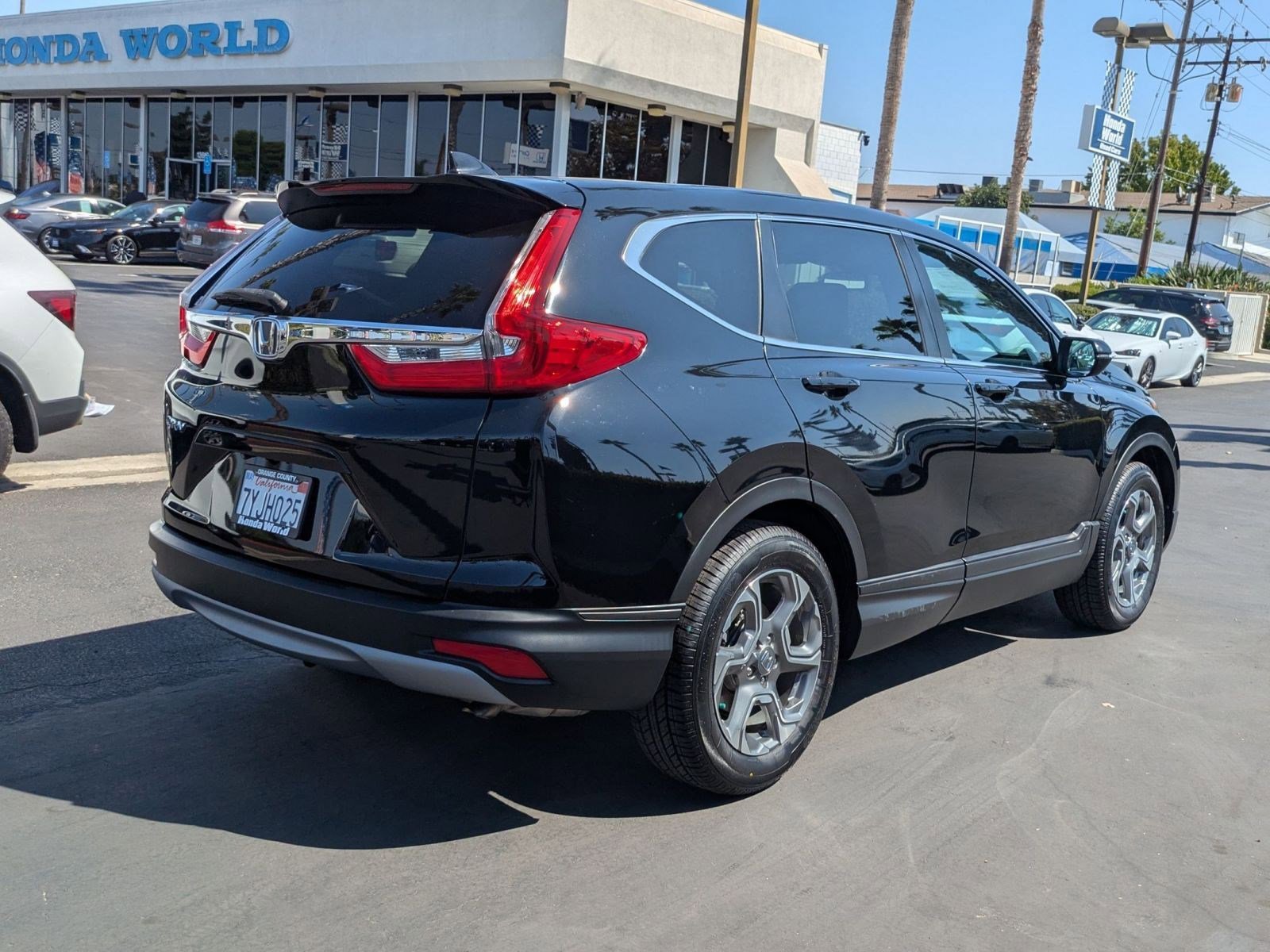 2017 Honda CR-V EX-L photo 19