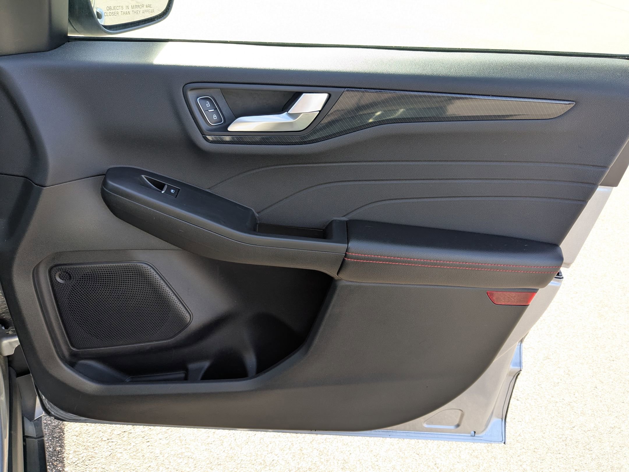 2023 Ford Escape ST-Line photo 34