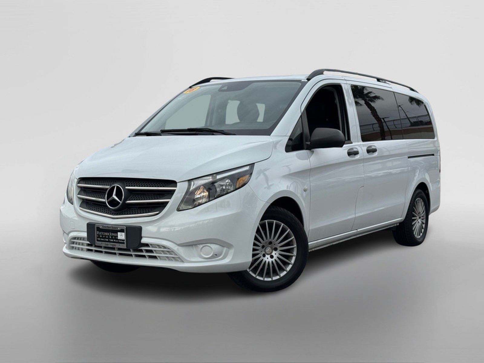 2018 Mercedes-Benz Metris Passenger Van Base