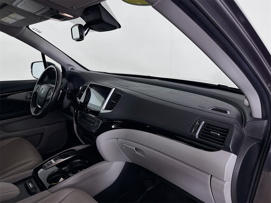 2020 Honda Ridgeline RTL-E photo 26
