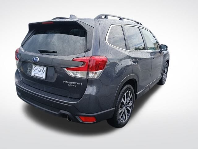 2023 Subaru Forester Limited photo 4