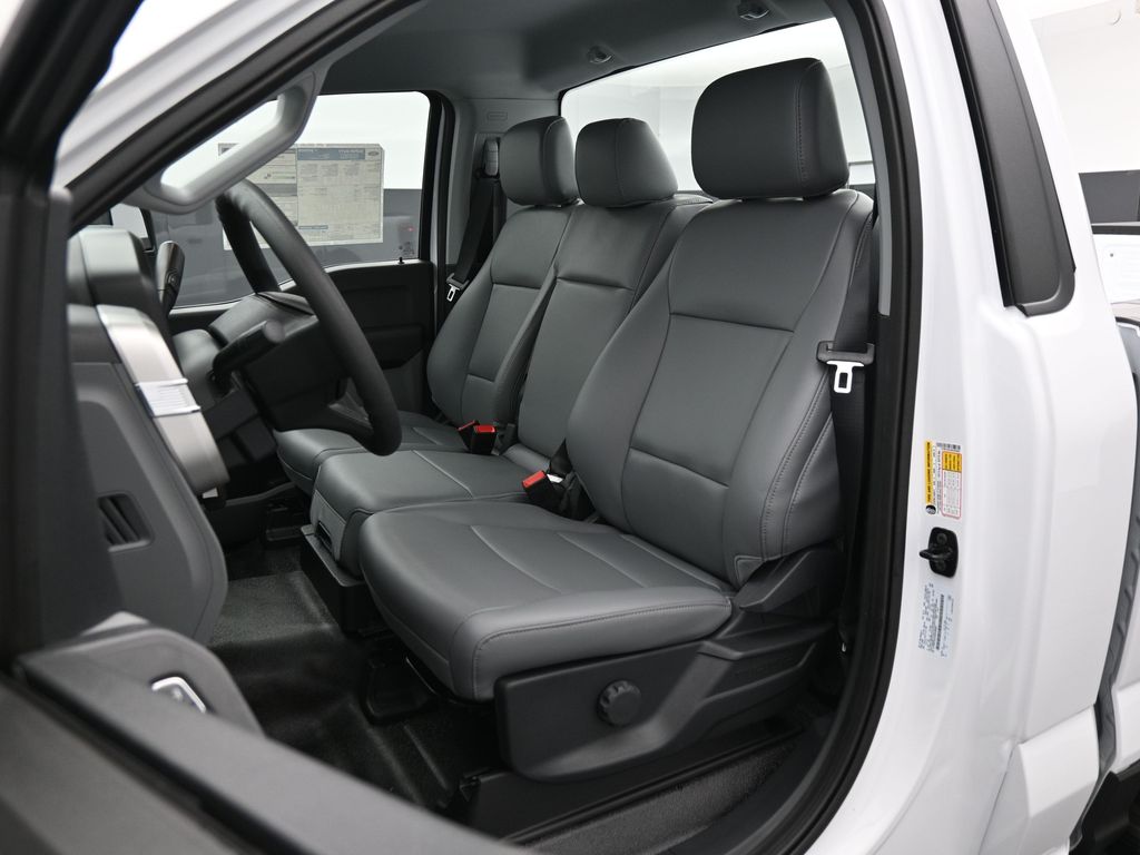 2025 Ford F-250 Super Duty XL