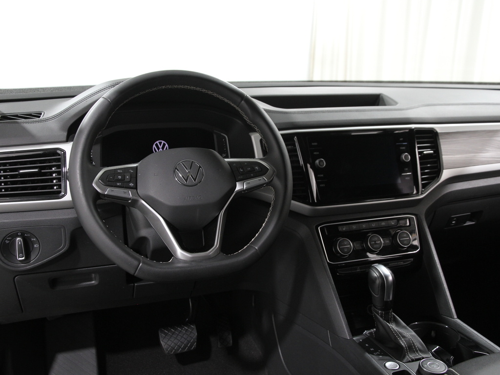 2023 Volkswagen Atlas Cross Sport V6 SE photo 5