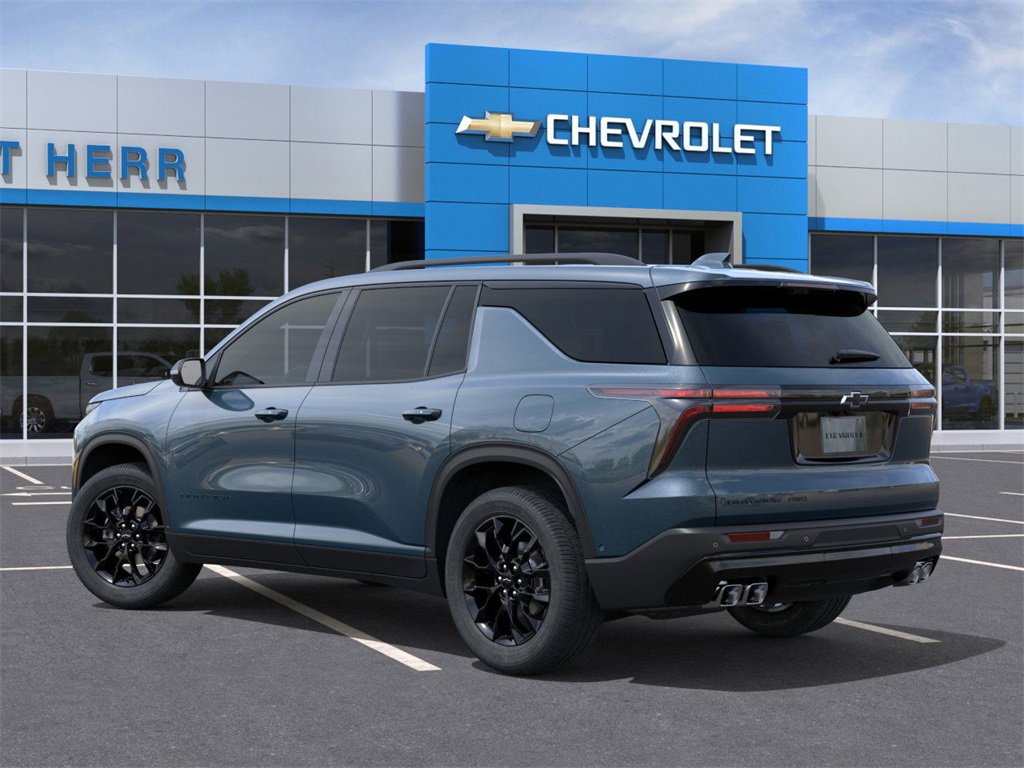 2026 Chevrolet Traverse photo 2