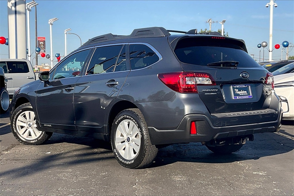 2019 SUBARU OUTBACK - Image 9