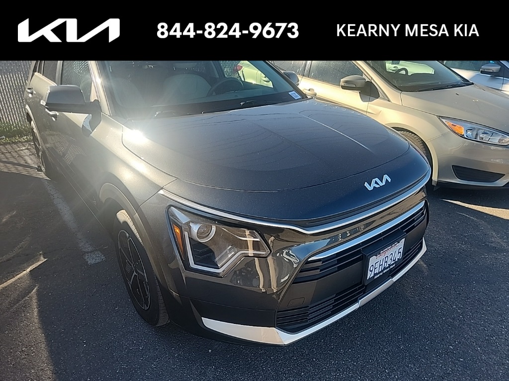 2023 Kia Niro EX's photo