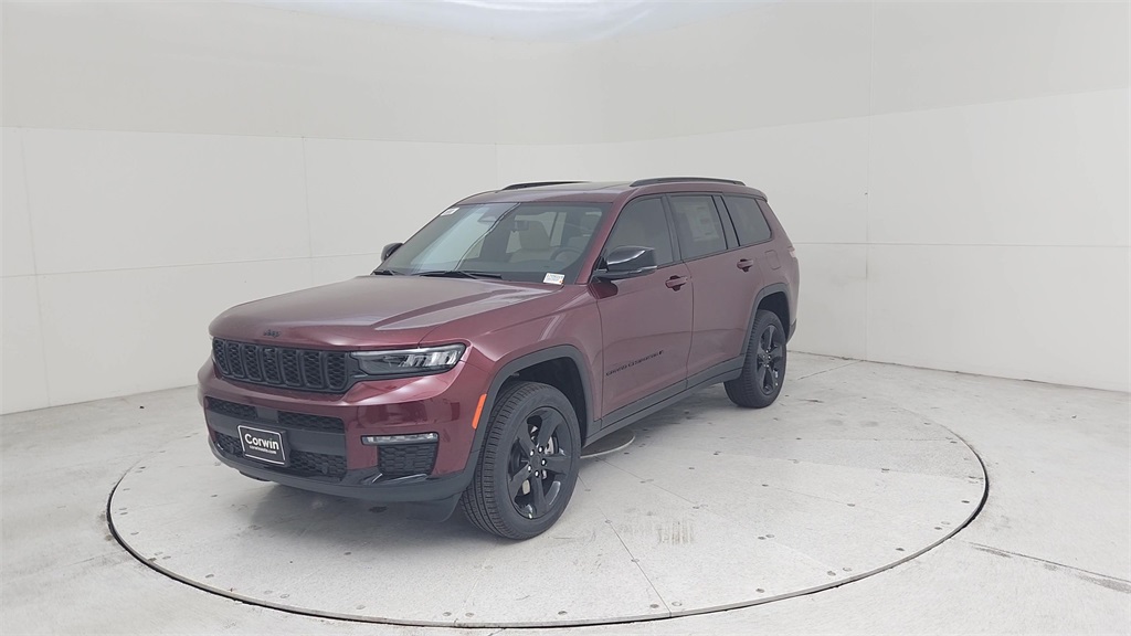 2025 Jeep Grand Cherokee Limited photo 4
