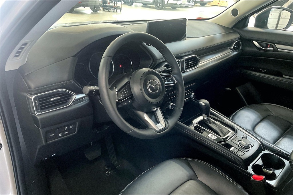 2025 Mazda CX-5 2.5 Premium Plus photo 8