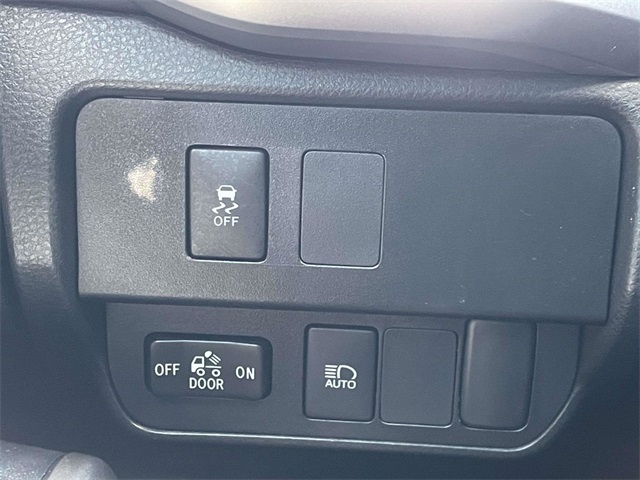 2022 Toyota Tacoma SR5 photo 16