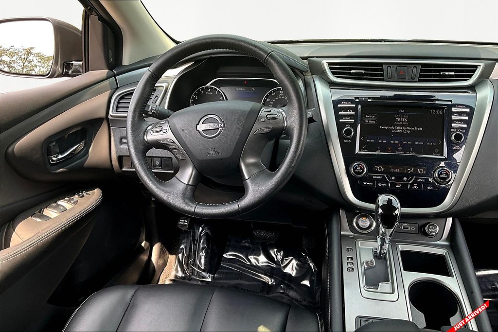 2024 Nissan Murano SV photo 8